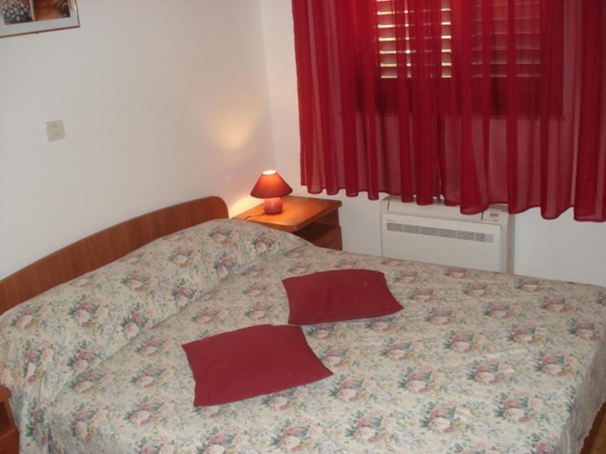 Apartments Cepo Makarska Kültér fotó