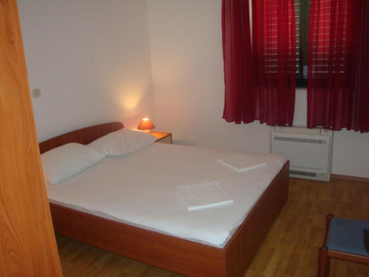 Apartments Cepo Makarska Kültér fotó